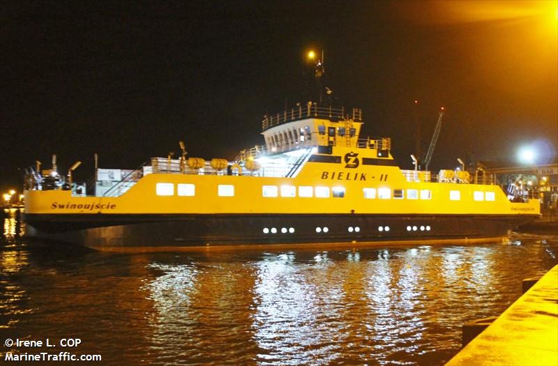 bielik ii (Passenger ship) - IMO , MMSI 261182633, Call Sign SR2633 under the flag of Poland