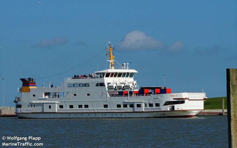 frisia vi (Passenger/Ro-Ro Cargo Ship) - IMO 8827179, MMSI 211272290, Call Sign DCWP under the flag of Germany