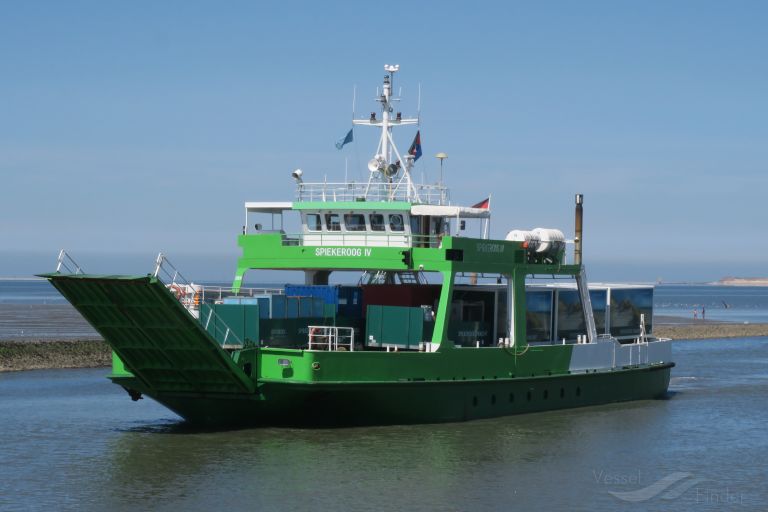 spiekeroog 4 (Passenger/Ro-Ro Cargo Ship) - IMO 7824871, MMSI 211472890, Call Sign DJFV under the flag of Germany