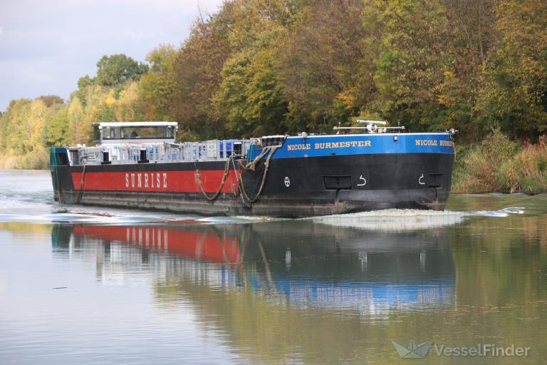 nicole burmester (Tanker) - IMO , MMSI 211632510, Call Sign DF6634 under the flag of Germany