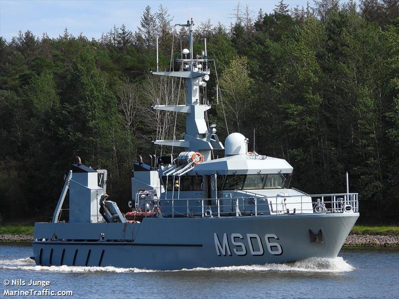 hdms saltholm (Unknown) - IMO , MMSI 219000093, Call Sign OVEB under the flag of Denmark