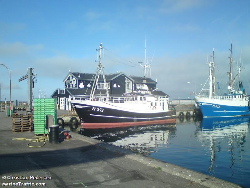 fn 261 stjerne (Fishing vessel) - IMO , MMSI 220127000, Call Sign OWRI under the flag of Denmark