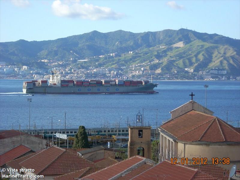 cosco hamburg (Container Ship) - IMO 9221085, MMSI 235068051, Call Sign 2BOX9 under the flag of United Kingdom (UK)