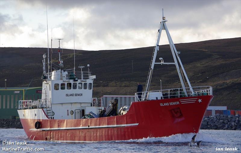 viking senior (Fish Carrier) - IMO 6925094, MMSI 235068657, Call Sign 2BRH5 under the flag of United Kingdom (UK)