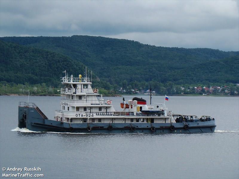 ota-924 (Tug) - IMO , MMSI 273369340, Call Sign OTA-924 under the flag of Russia