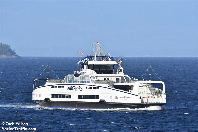 island discovery (Passenger/Ro-Ro Cargo Ship) - IMO 9831751, MMSI 316039864, Call Sign CFA2994 under the flag of Canada