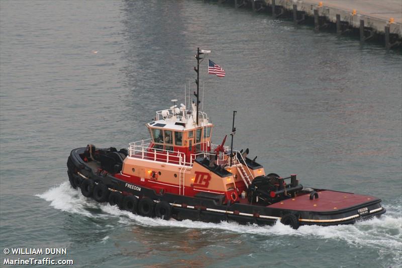 freedom (Tug) - IMO 9290622, MMSI 367164250, Call Sign WDD5825 under the flag of United States (USA)