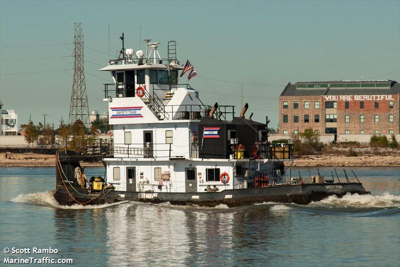 safety team (Tug) - IMO , MMSI 367702550, Call Sign WDI4838 under the flag of United States (USA)