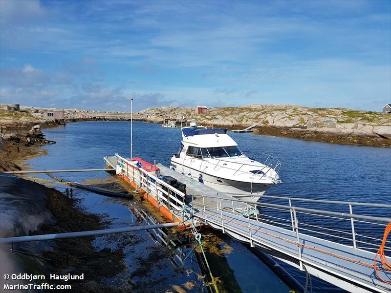 rosa (Pleasure craft) - IMO , MMSI 257597680, Call Sign LJ7875 under the flag of Norway