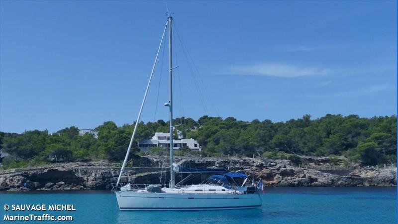 mika (Sailing vessel) - IMO , MMSI 227650430, Call Sign FGE5308 under the flag of France