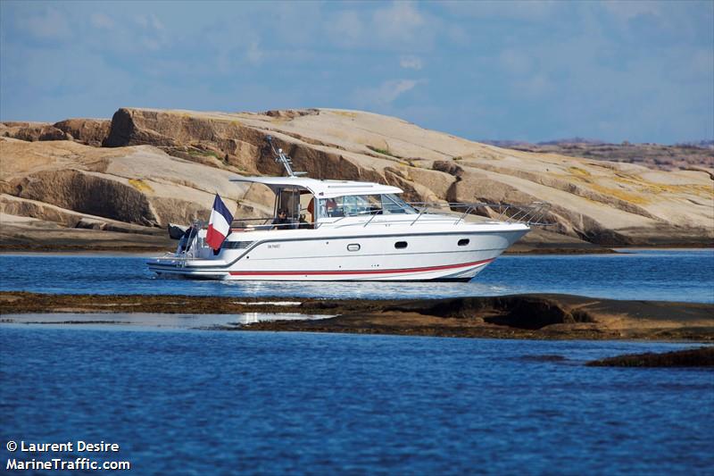 penny lane (Pleasure craft) - IMO , MMSI 227864010, Call Sign FAF5015 under the flag of France