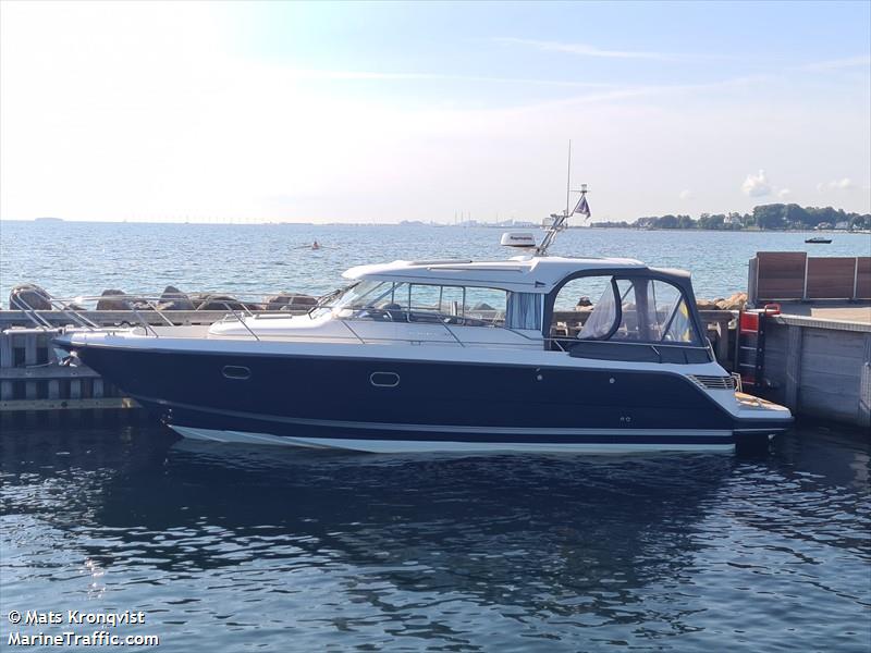nimbus 35 nova (Pleasure craft) - IMO , MMSI 265003140, Call Sign SF8162 under the flag of Sweden