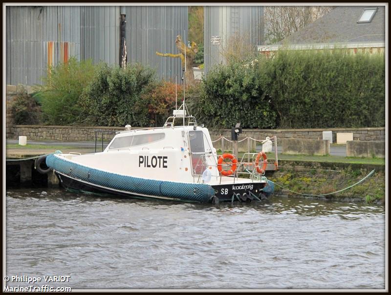 koulmig pilot boat (Pilot) - IMO , MMSI 227624180, Call Sign FGE2991 under the flag of France