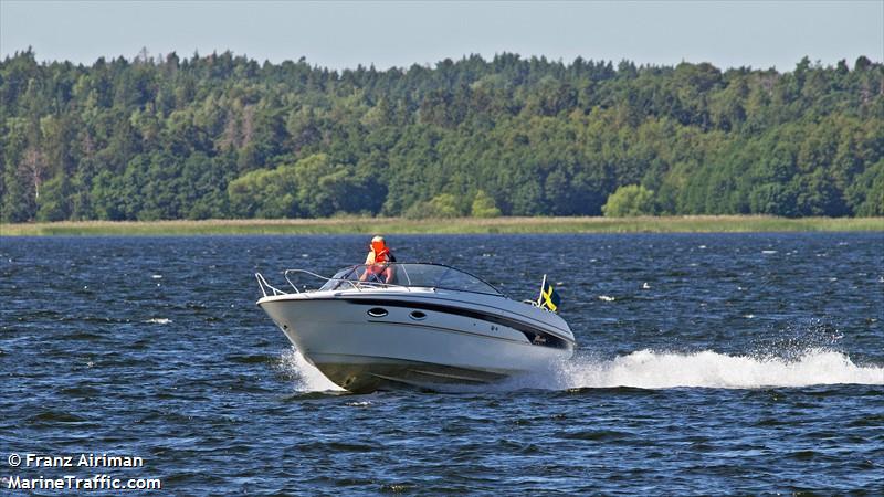 katla (Pleasure craft) - IMO , MMSI 265713270, Call Sign SE5608 under the flag of Sweden