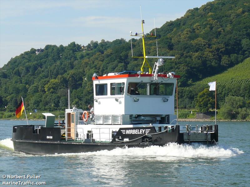 ms wirbeley (Dredging or UW ops) - IMO , MMSI 211695300, Call Sign DK5439 under the flag of Germany