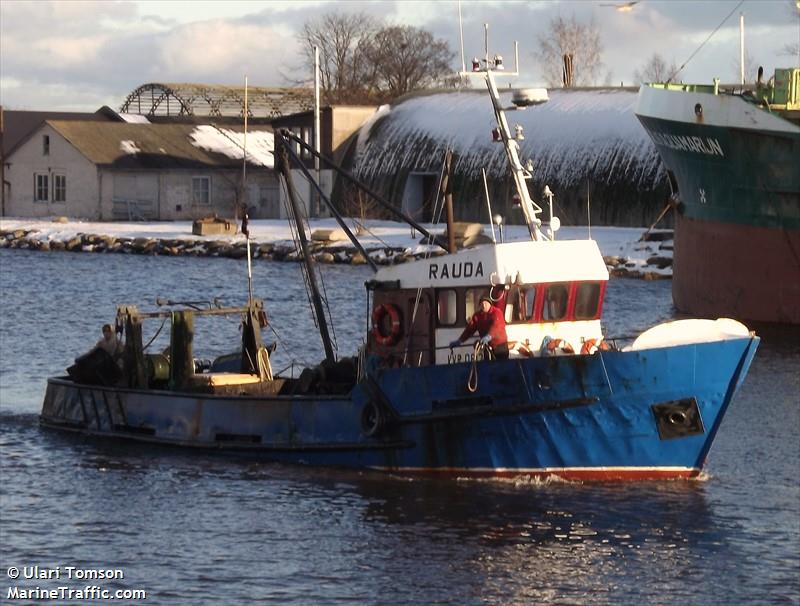 rauda (Fishing vessel) - IMO , MMSI 275272000, Call Sign YL2341 under the flag of Latvia