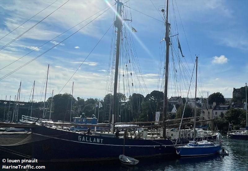 pasiphae solo sailor (Sailing vessel) - IMO , MMSI 227398140, Call Sign FO4667 under the flag of France