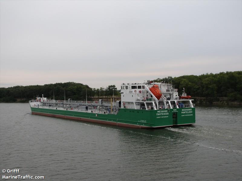 mekhanik panteleev (Oil Products Tanker) - IMO 9598385, MMSI 273353720, Call Sign UBFH5 under the flag of Russia