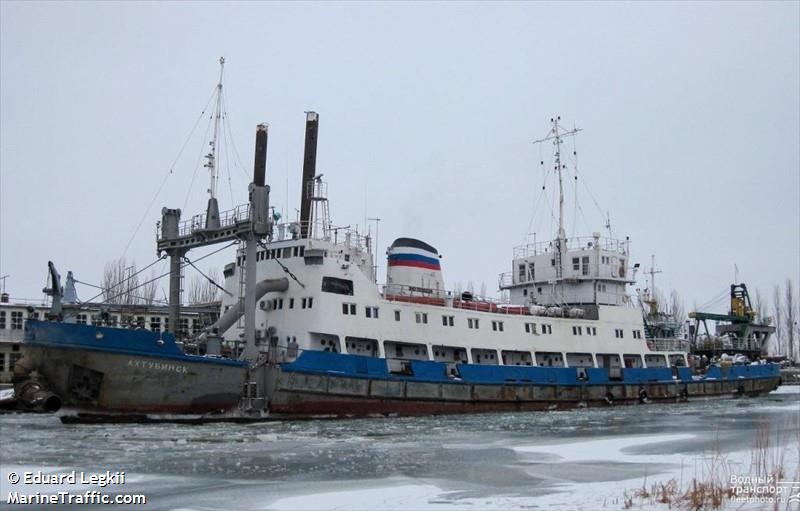 akhtubinsk (Dredger) - IMO 7336226, MMSI 273441430, Call Sign UHNQ under the flag of Russia