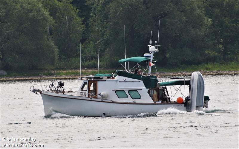menagoesenog (Pleasure craft) - IMO , MMSI 316012218 under the flag of Canada