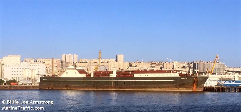 dagistan (Passenger/Ro-Ro Cargo Ship) - IMO 8212544, MMSI 423016100, Call Sign 4JIK under the flag of Azerbaijan
