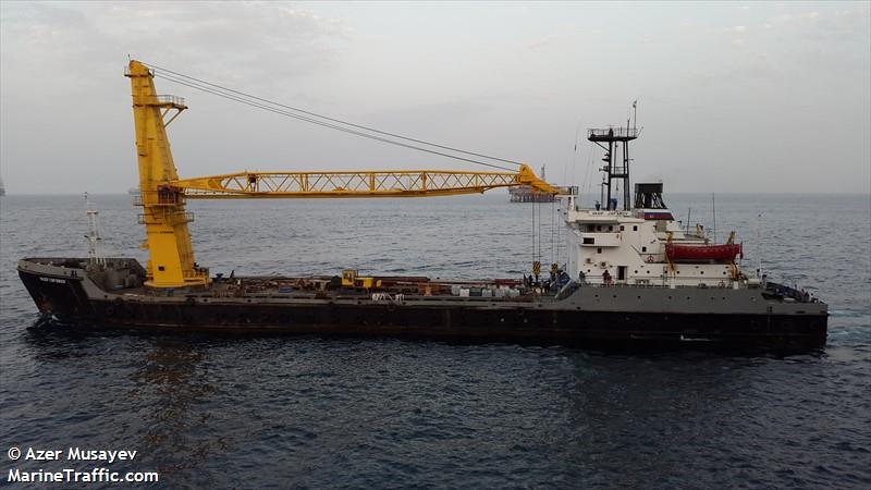 vagif jafarov (Crane Ship) - IMO 8207214, MMSI 423125100, Call Sign 4JDD under the flag of Azerbaijan