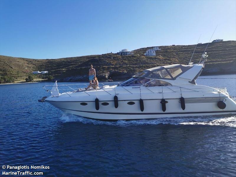 belle helene (Pleasure craft) - IMO , MMSI 237804400, Call Sign SY 4885 under the flag of Greece