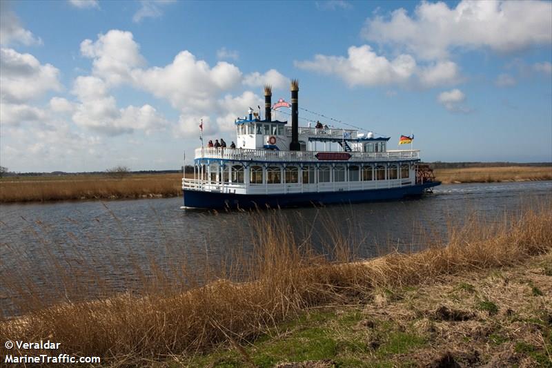 river star (Passenger ship) - IMO , MMSI 211543850, Call Sign DK4280 under the flag of Germany