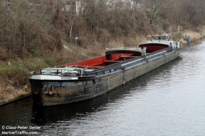 michael (Cargo ship) - IMO , MMSI 211770140, Call Sign DB9491 under the flag of Germany