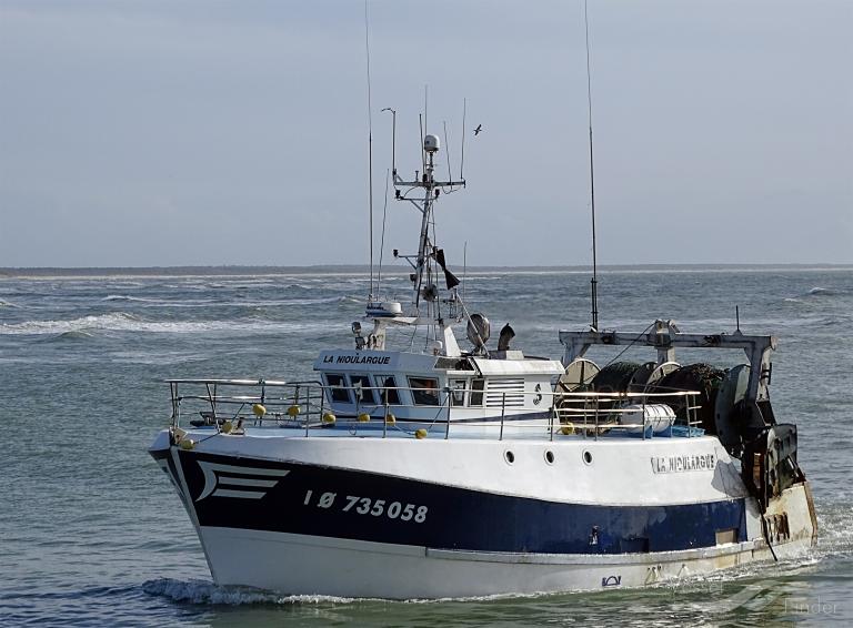 fv la nioulargue (Fishing vessel) - IMO , MMSI 228979000, Call Sign FOBM under the flag of France