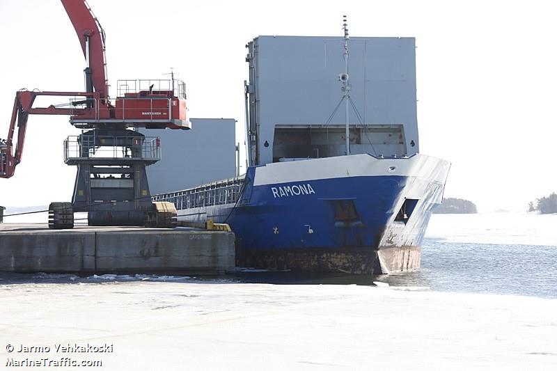 ramona (General Cargo Ship) - IMO 8420713, MMSI 230604000, Call Sign OJNN under the flag of Finland