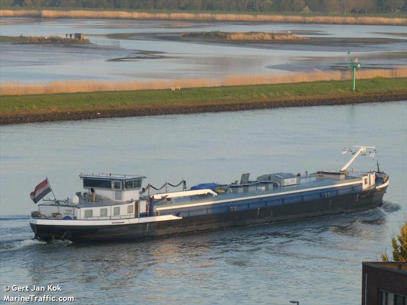 flottant (Tanker) - IMO , MMSI 244008902, Call Sign PB7086 under the flag of Netherlands