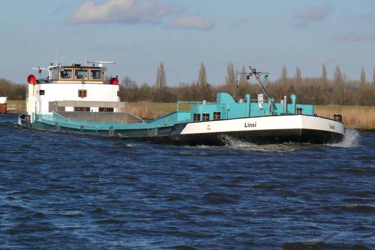 linsi (Cargo ship) - IMO , MMSI 244650941, Call Sign PC3123 under the flag of Netherlands