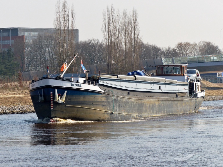 desire (Cargo ship) - IMO , MMSI 244690904, Call Sign PF7750 under the flag of Netherlands