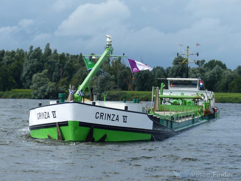 grinza 6 (Dredging or UW ops) - IMO , MMSI 244700358, Call Sign PF2593 under the flag of Netherlands