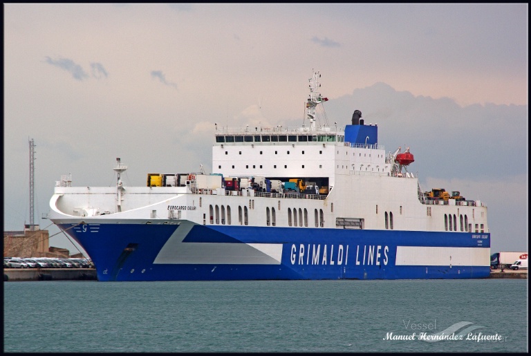 eurocargo cagliari (Ro-Ro Cargo Ship) - IMO 9471068, MMSI 247318900, Call Sign ICMR under the flag of Italy