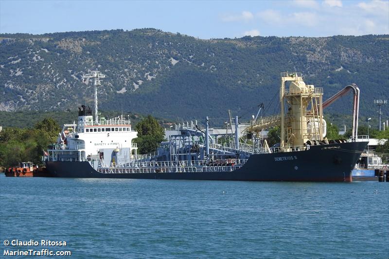 demetrios b (Cement Carrier) - IMO 8223309, MMSI 249180000, Call Sign 9HMI9 under the flag of Malta