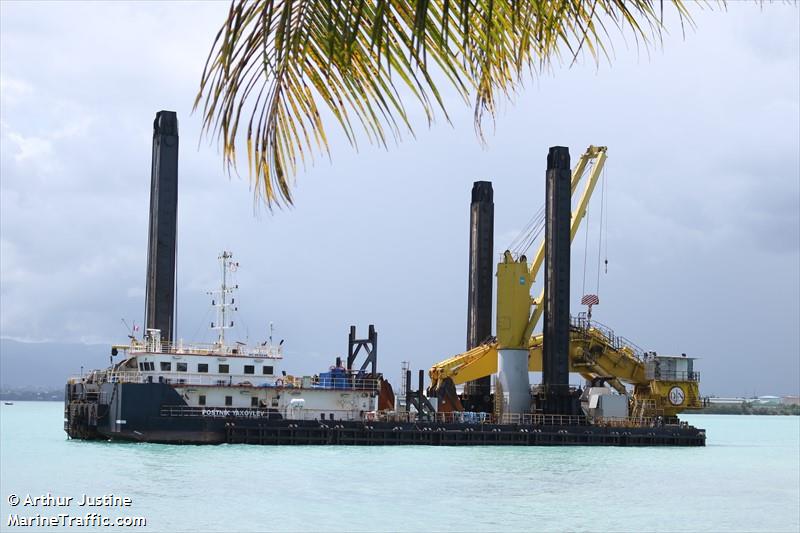 postnik yakovlev (Dredger) - IMO 9519248, MMSI 253349000, Call Sign LXYV under the flag of Luxembourg