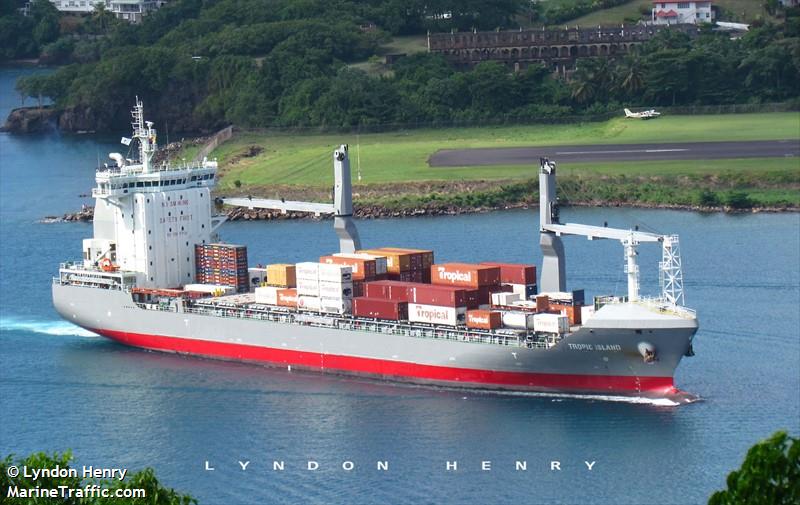 tropic island (Container Ship) - IMO 9809916, MMSI 377901111, Call Sign J8QX8 under the flag of St Vincent & Grenadines