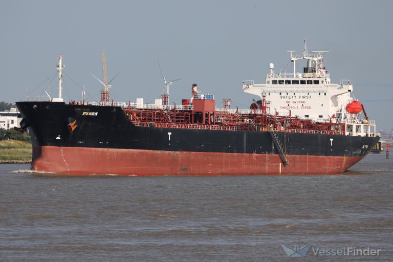 mtm dublin (Chemical/Oil Products Tanker) - IMO 9335824, MMSI 563104400, Call Sign 9V6800 under the flag of Singapore