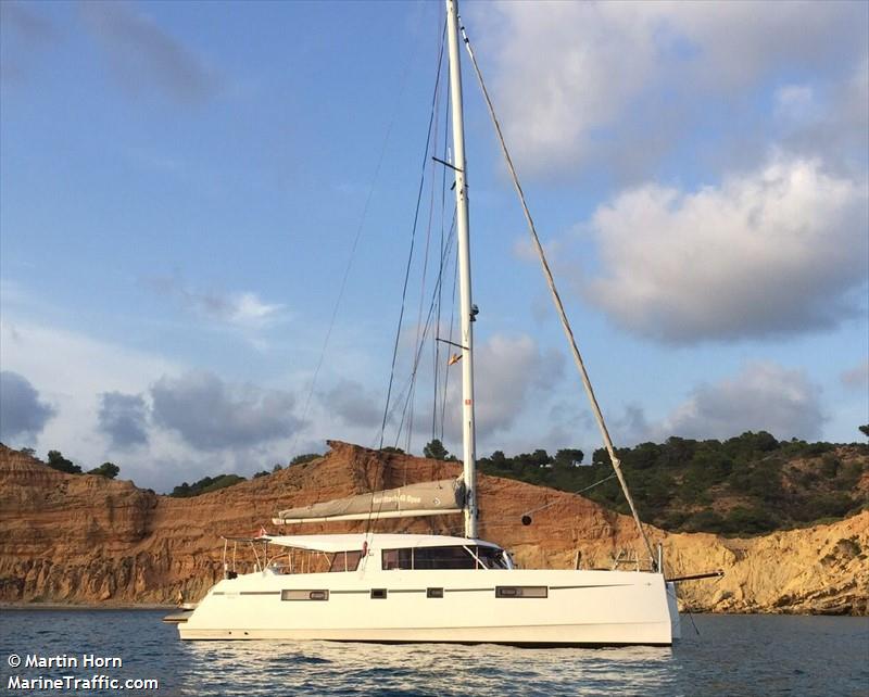 lunara (Sailing vessel) - IMO , MMSI 378401000, Call Sign ZJL9936 under the flag of British Virgin Islands