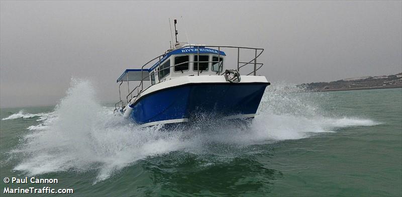 river runner (Pleasure craft) - IMO , MMSI 235099752, Call Sign 2GQV4 under the flag of United Kingdom (UK)
