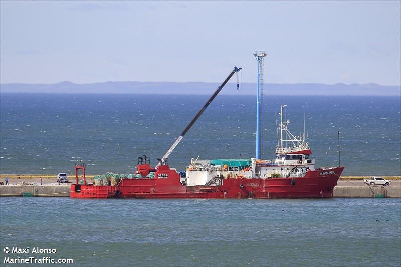 atlantic express (Fishing Vessel) - IMO 7390820, MMSI 701006637, Call Sign LW 3206 under the flag of Argentina