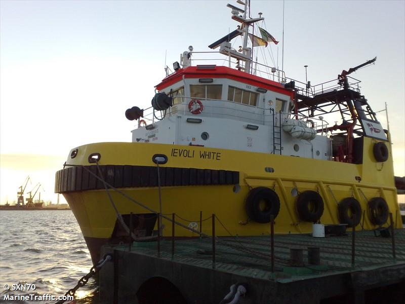 ievoli white (Offshore Tug/Supply Ship) - IMO 9302853, MMSI 247102600, Call Sign IOGO under the flag of Italy