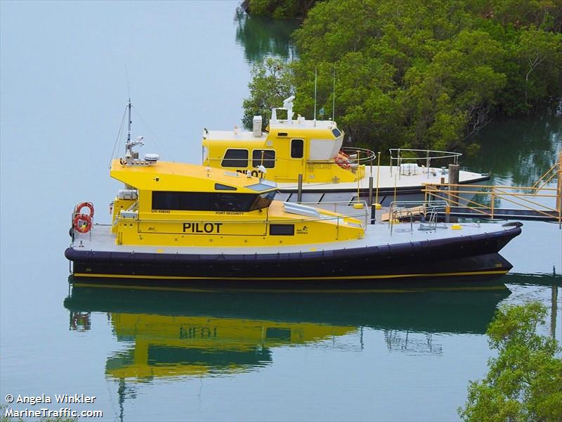 mantaray (HSC) - IMO , MMSI 503111650, Call Sign 458242 under the flag of Australia