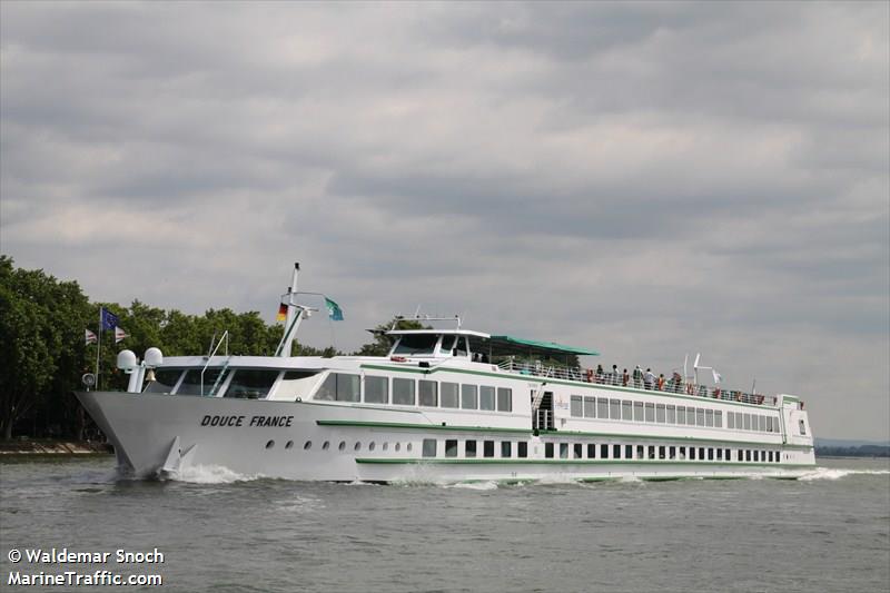 douce france (Other type) - IMO , MMSI 226001160, Call Sign FM2895 under the flag of France