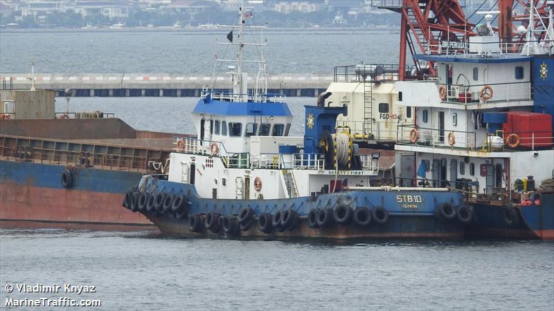 tb.stb10 (Tug) - IMO , MMSI 525200019, Call Sign YDB4824 under the flag of Indonesia
