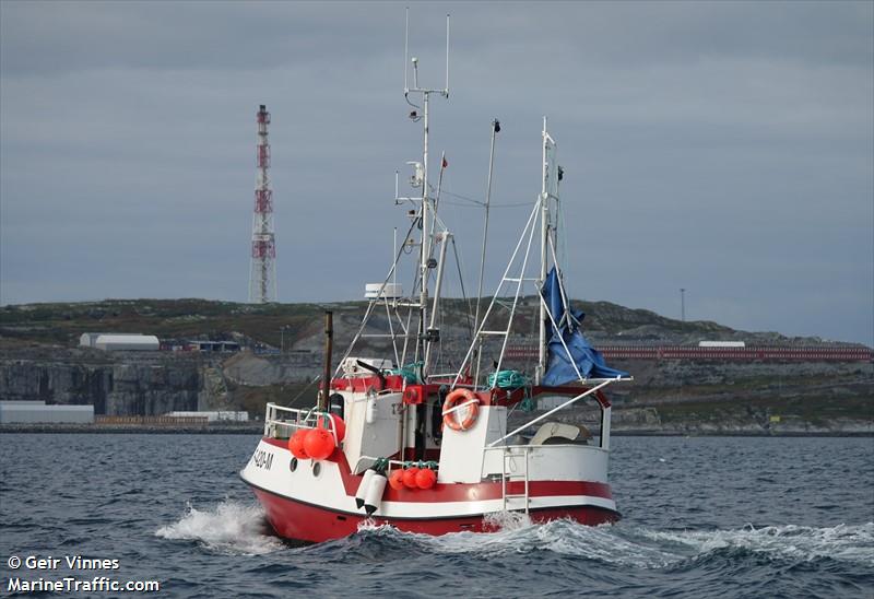 fangst (Fishing vessel) - IMO , MMSI 257247020, Call Sign LM4050 under the flag of Norway