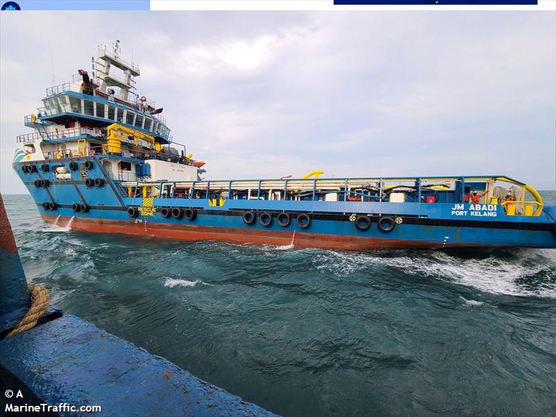 jm abadi (Offshore Tug/Supply Ship) - IMO 9688788, MMSI 533130174, Call Sign 9MQT4 under the flag of Malaysia