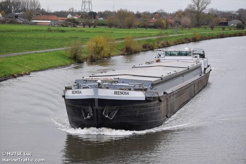 henosa (Cargo ship) - IMO , MMSI 205258490, Call Sign OT2584 under the flag of Belgium